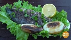 Свежепойманный карп, запеченный в фольге с овощами. Доброе утро. Фрагмент