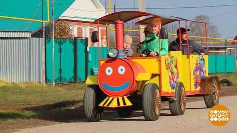 С дедушкой и бабушкой не соскучишься! Доброе утро. Фрагмент