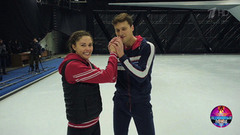 Агата Муцениеце и Александр Энберт. Профайл. Ледниковый период 2021. Фрагмент