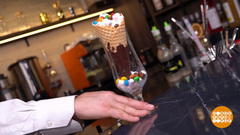 Молочный коктейль в вафельном рожке. Доброе утро. Фрагмент