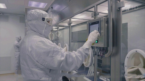 В России зарегистрирована первая в мире назальная вакцина от коронавируса