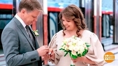 В ЗАГСах - горячая пора. Доброе утро. Фрагмент