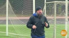 Что-то стало холодать… Самое время заняться спортом! Доброе утро. Суббота. Фрагмент