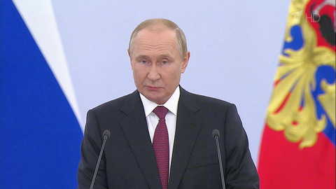 О конце западной гегемонии говорил президент на церемонии принятия новых регионов в состав России