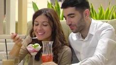 Некоторые любят погорячее… Или похолоднее? Доброе утро. Суббота. Фрагмент