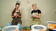 Анастасия Пивоварова лепит. Доброе утро. Суббота. Фрагмент