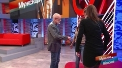 «Сели обе!» — Александр Гордон разнял драку в студии. Мужское / Женское. Фрагмент