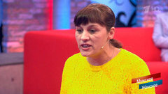 «Ты себя видела в зеркало, обезьяна с гранатой?» — женщины устроили скандал из-за мужчины. Мужское /Женское. Фрагмент