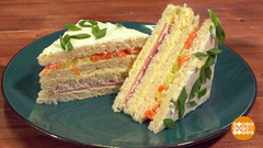 Многоэтажный сэндвич. Доброе утро. Фрагмент