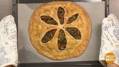 Пирог с молодой зеленью от Марии Суровой. Доброе утро. Суббота. Фрагмент