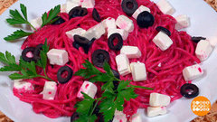 Готовим розовые макароны. Доброе утро. Фрагмент