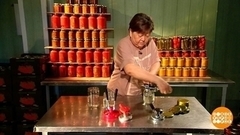 Закаточная машинка: автоматическая, полуавтоматическая, ручная? Доброе утро. Фрагмент