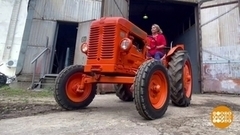 По полям, по полям, ретро-трактор едет к нам… Доброе утро. Фрагмент