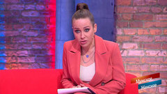 «Он вас бьет, а вы рожаете ему детей!» — Юлия Барановская пытается вразумить многодетную мать. Мужское / Женское. Фрагмент