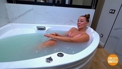 Молочная ванна для кожи. Доброе утро. Фрагмент