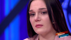 «Мужик вас лупит, и ребенку сигарету дает!» — Юлия Барановская пытается вразумить мать. Мужское / Женское. Фрагмент