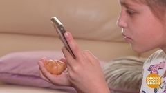 Смартфон на обед не приглашаем! Доброе утро. Фрагмент