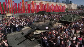 У стен Музея Победы открылась выставка трофеев, которые российские военные захватили в зоне СВО