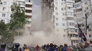Подъезд белгородской многоэтажки разрушен в результате прямого попадания украинской ракеты