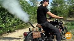 То ли паровоз, то ли мотоцикл. Доброе утро. Фрагмент