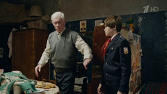 «Я бы тебя еще ремнем выдрал». Дедушка упрекает внука за проваленный экзамен. Сериал «Хор»