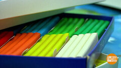 Я леплю из пластилина... А из какого? Доброе утро. Фрагмент