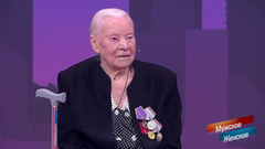 «40-летний мужик издевается над бабулей». Война между родственниками за столичную недвижимость. Мужское / Женское. Краткое содержание