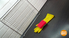 Чистим решетку духовки от нагара. Доброе утро. Фрагмент