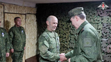 Появились кадры инспекции главой Генштаба Герасимовым группировки ВС РФ «Центр»