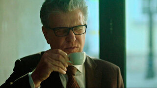 «Вы же знаете, как следить за кем-то с помощью телефона». Серебряный волк. Анонс