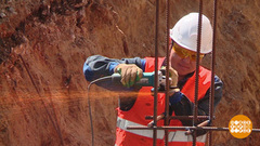 Не слышно шуму городского? Еще как слышно! Доброе утро. Фрагмент