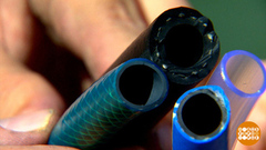 Выбираем садовый шланг. Какой не прикинется шлангом? Доброе утро. Фрагмент