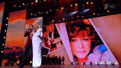 Илона Броневицкая / Стас Пьеха — «Город детства». День семьи, любви и верности. Праздничный концерт. Фрагмент