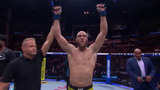 На поединок турнира UFC бразильский боец Вальтер Уокер вышел под песню «Матушка-земля»