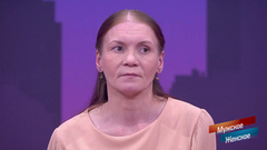 «Ребенку требуется пиво». Многодетная мать спаивает своих детей. Мужское / Женское. Фрагмент