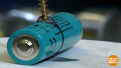 Откуда в батарейке электричество? Доброе утро. Фрагмент