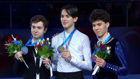 Церемония награждения. Мужчины. Красноярск. Гран-при России по фигурному катанию 2025/26