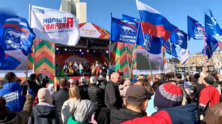 Гуляния, крестный ход и автопробег: в России отмечают День народного единства