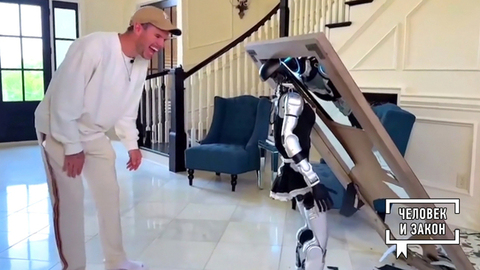 Видео недели: чудесное спасение; смертельная схватка; несмышленый робот. Человек и закон. Фрагмент
