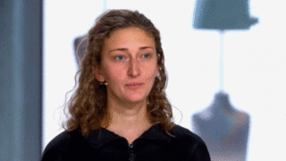 Героиня «Модного приговора» рассказала о детской травме из-за войны за вещи с сестрой