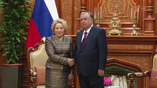 Двустороннюю встречу в Душанбе провели Валентина Матвиенко и Эмомали Рахмон