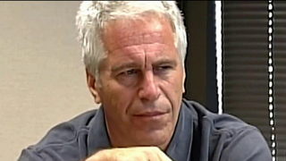 Имя Джеффри Эпштейна снова появилось в заголовках американских СМИ