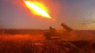 Расчеты РСЗО «Град» наносят удары по позициям ВСУ на Красноармейском направлении