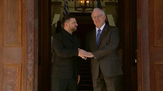 Глава киевского режима экстренно прилетел в Афины выпрашивать помощь для ВСУ