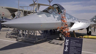 В Дубае открылась одна из самых крупных мировых авиационно-космических выставок