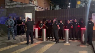 В Армении на два месяца продлили арест Самвелу Карапетяну