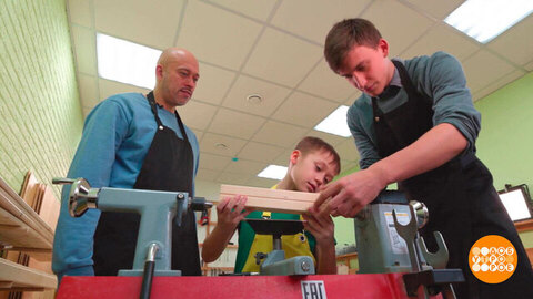 Папа вам не мама, с ним станем столярами! Доброе утро. Суббота. Фрагмент