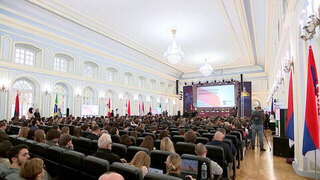 В Санкт-Петербурге проходит конференция, посвященная теории и практике социальных изменений