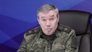 Более 30% зданий в Димитрове находятся под российским контролем, сообщил начальник Генштаба ВС РФ