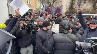 У посольства Армении в Москве состоялся митинг в поддержку Армянской апостольской церкви